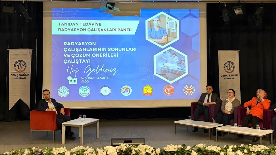 GENÇ SAĞLIK SENDİKASI, KAMUSAM İŞ BİRLİĞİYLE AVRASYA ÜNİVERSİTESİ EV SAHİPLİĞİNDE “TANIDAN TEDAVİYE RADYASYON ÇALIŞANLARI PANELİ VE ÇALIŞTAYI” DÜZENLEDİ.